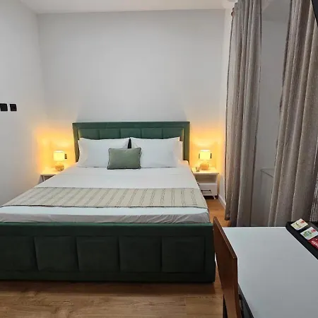 The Roots 3*
